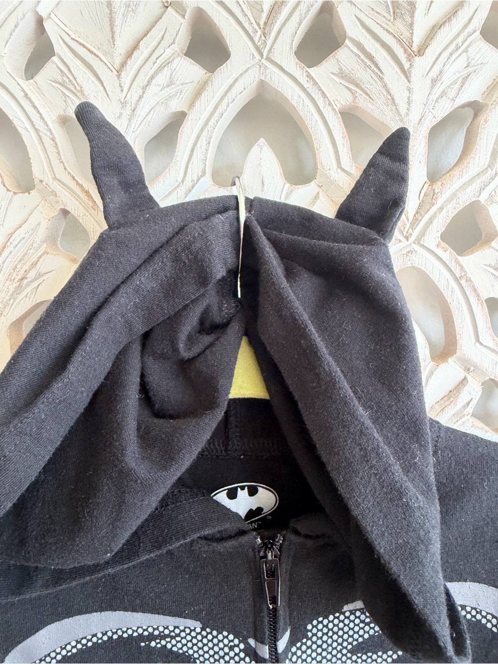 Batman Toddler Costume 24M Hooded Jumpsuit Cape Halloween - Picture 3 of 8